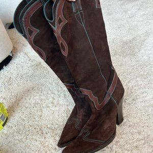 Vintage Suede Brown Boots